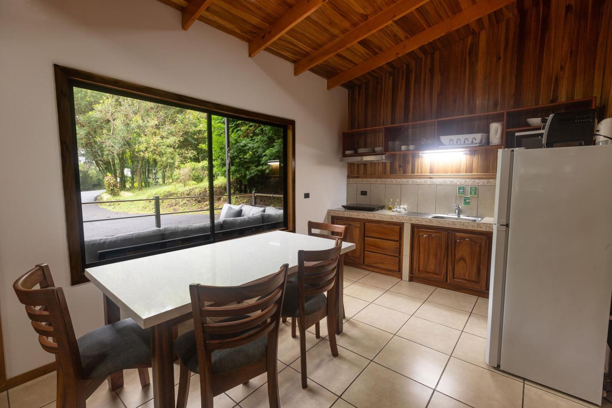 Los Pinos Cabins & Reserve Монте-Верде Номер фото