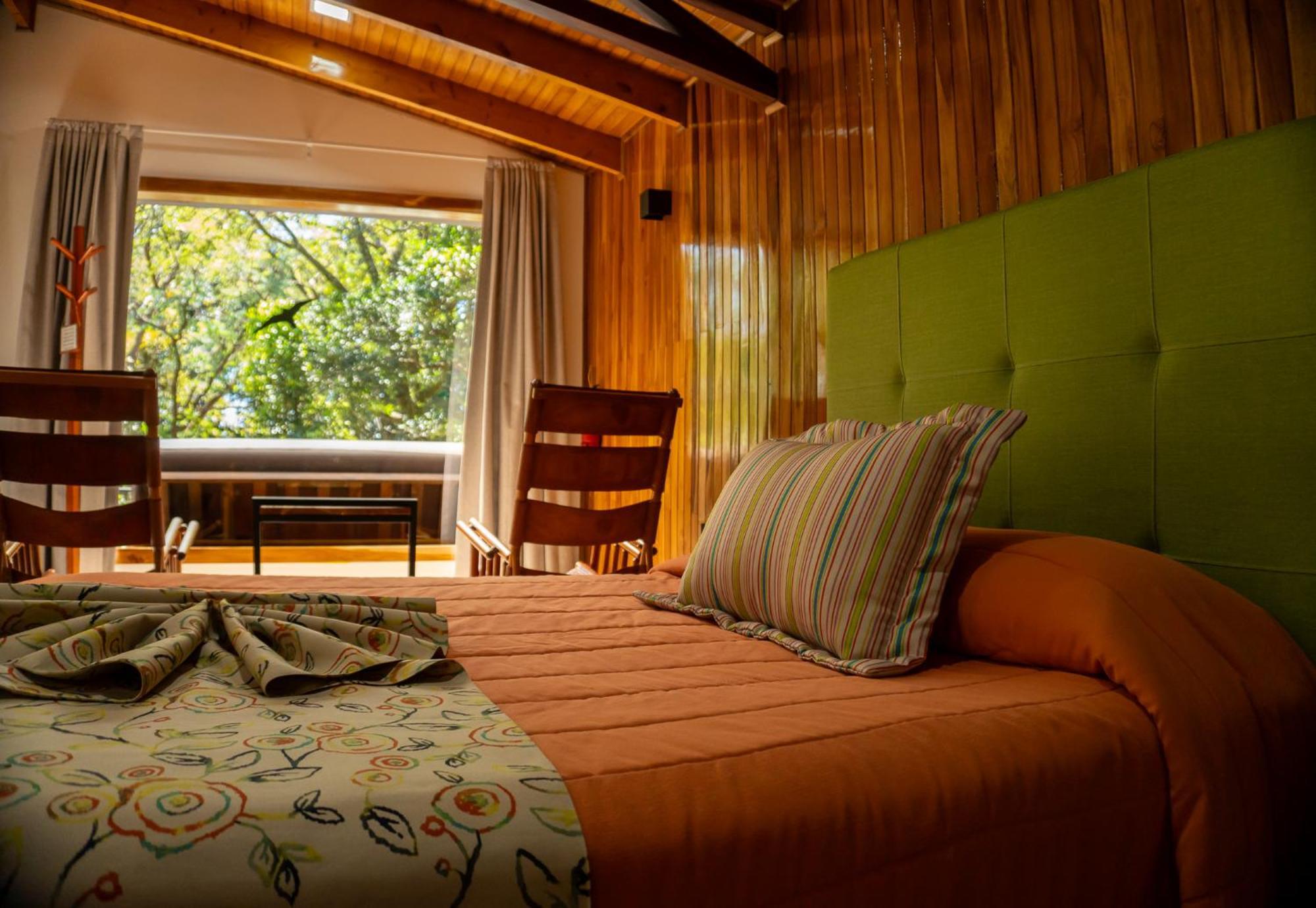 Los Pinos Cabins & Reserve Монте-Верде Экстерьер фото